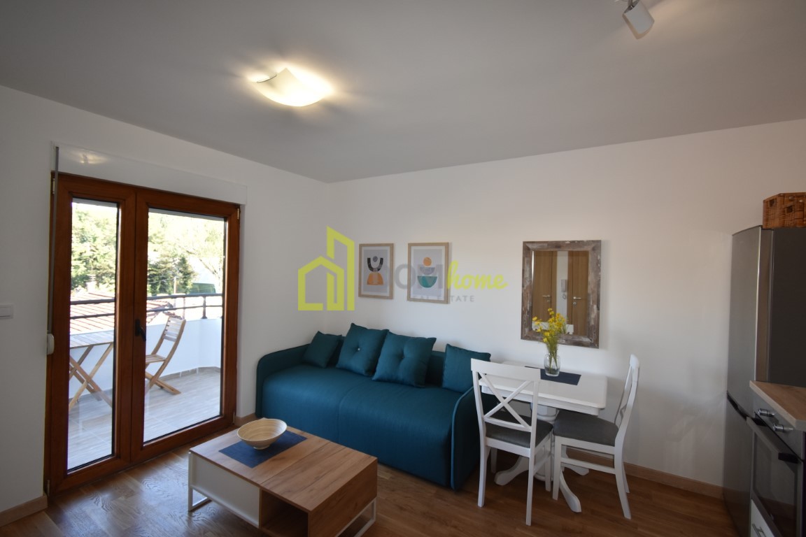 Jednosoban stan 33m2, Centar - Izdavanje, Namješten, Klimatizovan